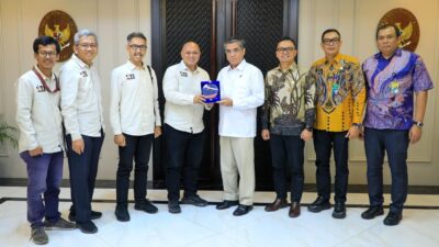 Gandeng Menaker Yassierli, IJTI Siapkan Jurnalis Mandiri dan Kompeten di Era Digital