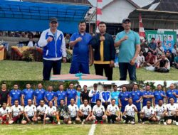 Bupati Monadi Dorong Pembinaan Olahraga, Serahkan Mesin Rumput dan Gelar Laga Eksebisi