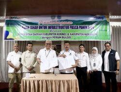 Bupati Kerinci Tanda Tangani NPHD Bersama Perum Bulog untuk Perkuat Ketahanan Pangan Daerah