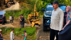 Bupati Kerinci Monadi Tinjau Progres Jalan Selampaung–Masgo